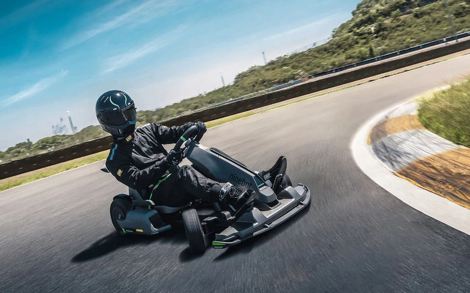 Segway Ninebot Gokart PRO vista 4