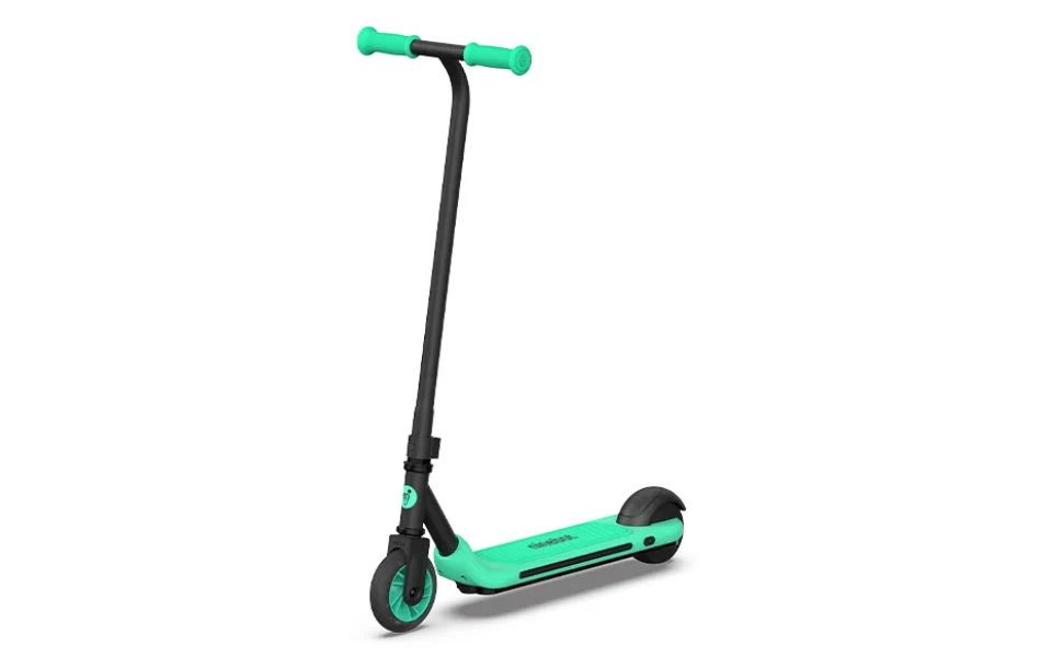 Segway Kickscooter A6 vista 4