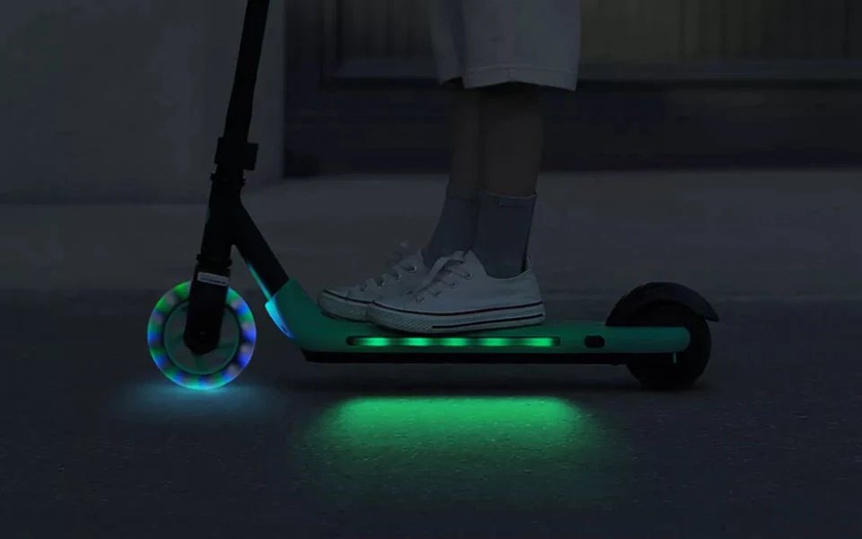 Segway Kickscooter A6 vista 6